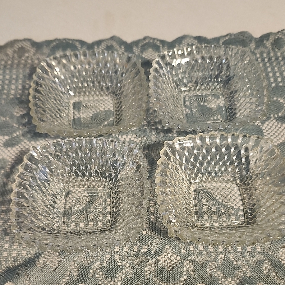 4 Vintage Indiana Glass Diamond Point Candy/Nuts/Trinket or Dessert Dishes